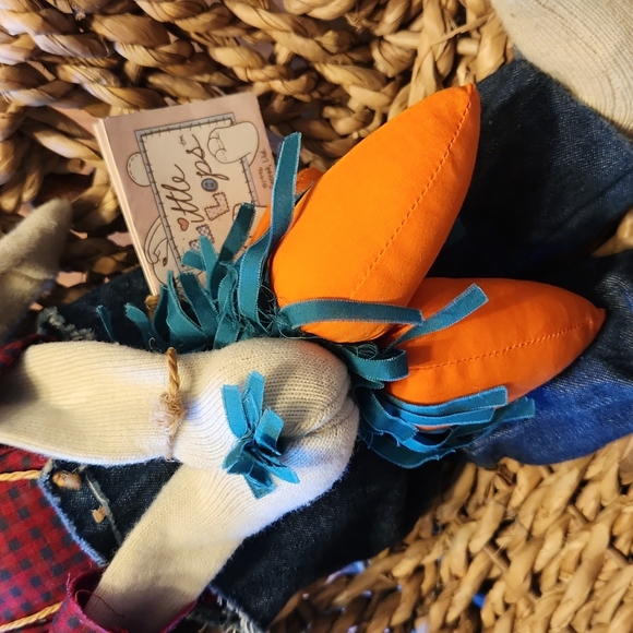 Bundle of Two Little Lops Bunny Dolls 1996 Mary Jean & Eugene Lopfield - Picture 12 of 16